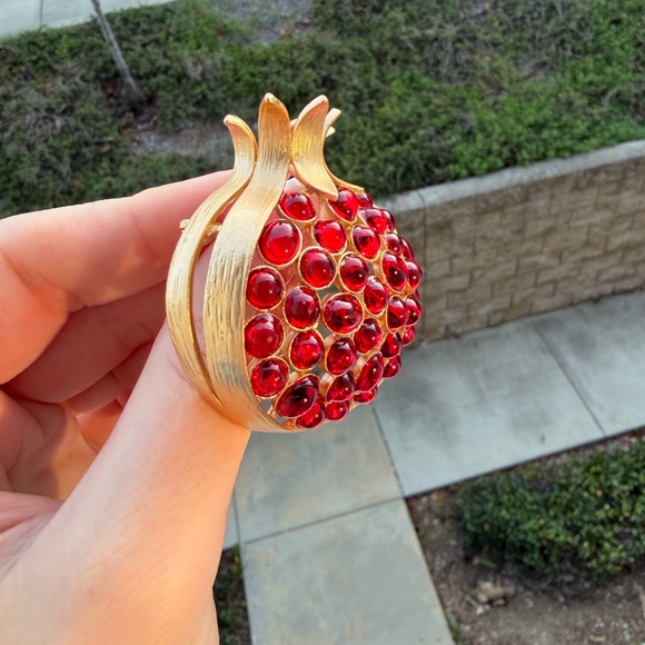 Pomegranate Red Crystal Brooch | Gold-Tone Statement Pin - Picture 3 of 3
